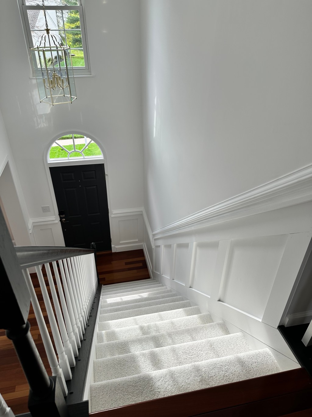 Updating Our Foyer and Choosing to Carpet Our&nbsp;Stairs